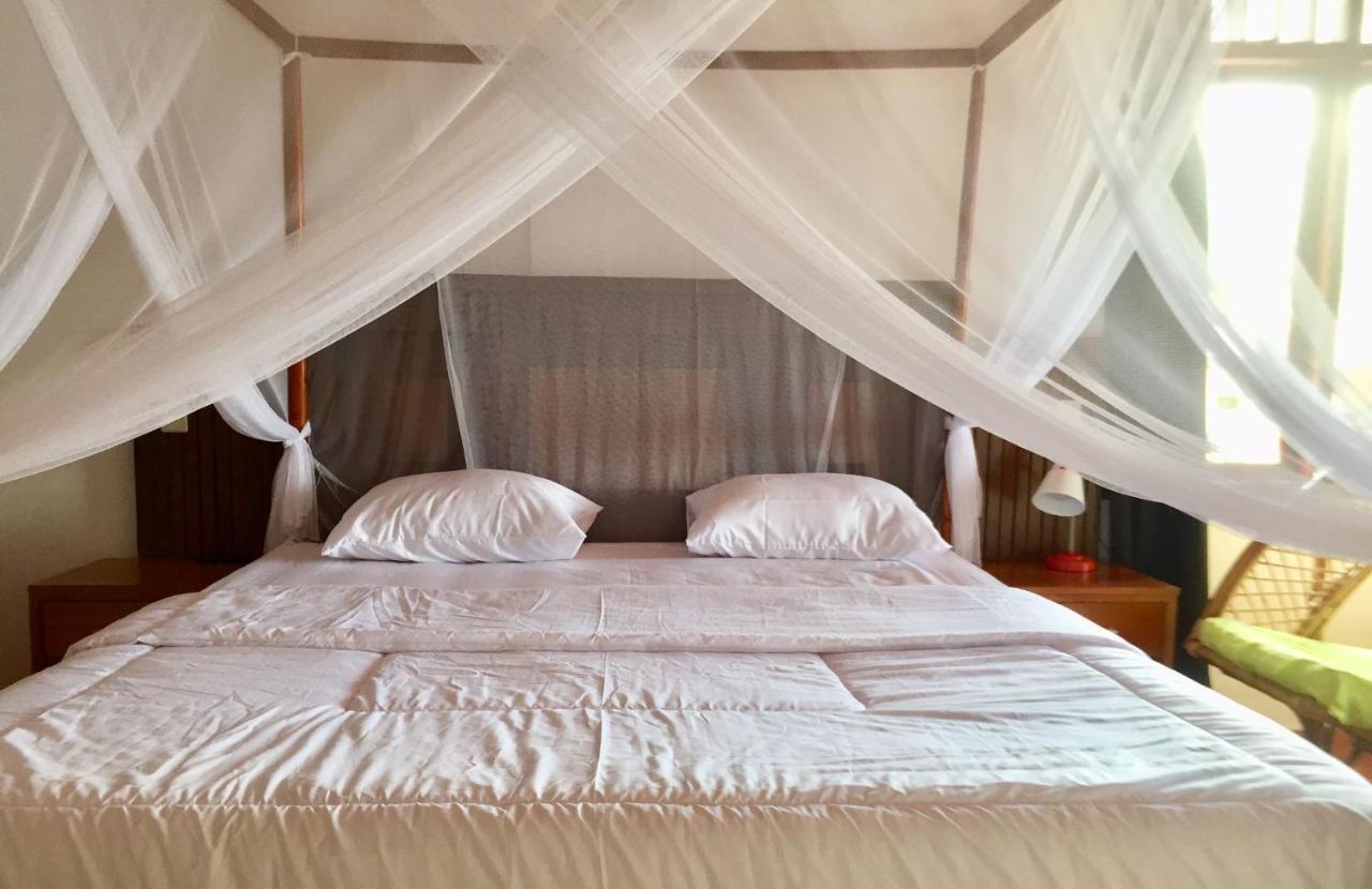 Bed and Breakfast Toba Sunset Tuk Tuk Exterior foto