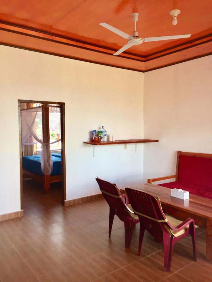 Bed and Breakfast Toba Sunset Tuk Tuk Exterior foto