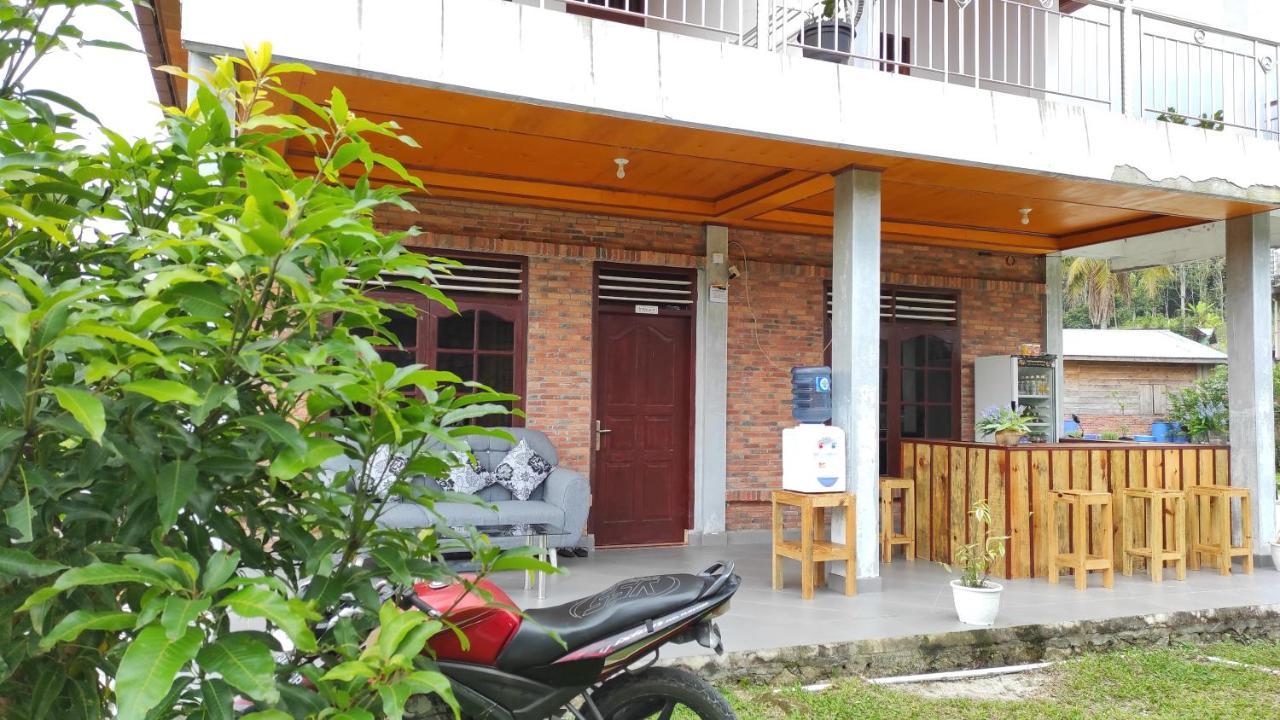 Bed and Breakfast Toba Sunset Tuk Tuk Exterior foto